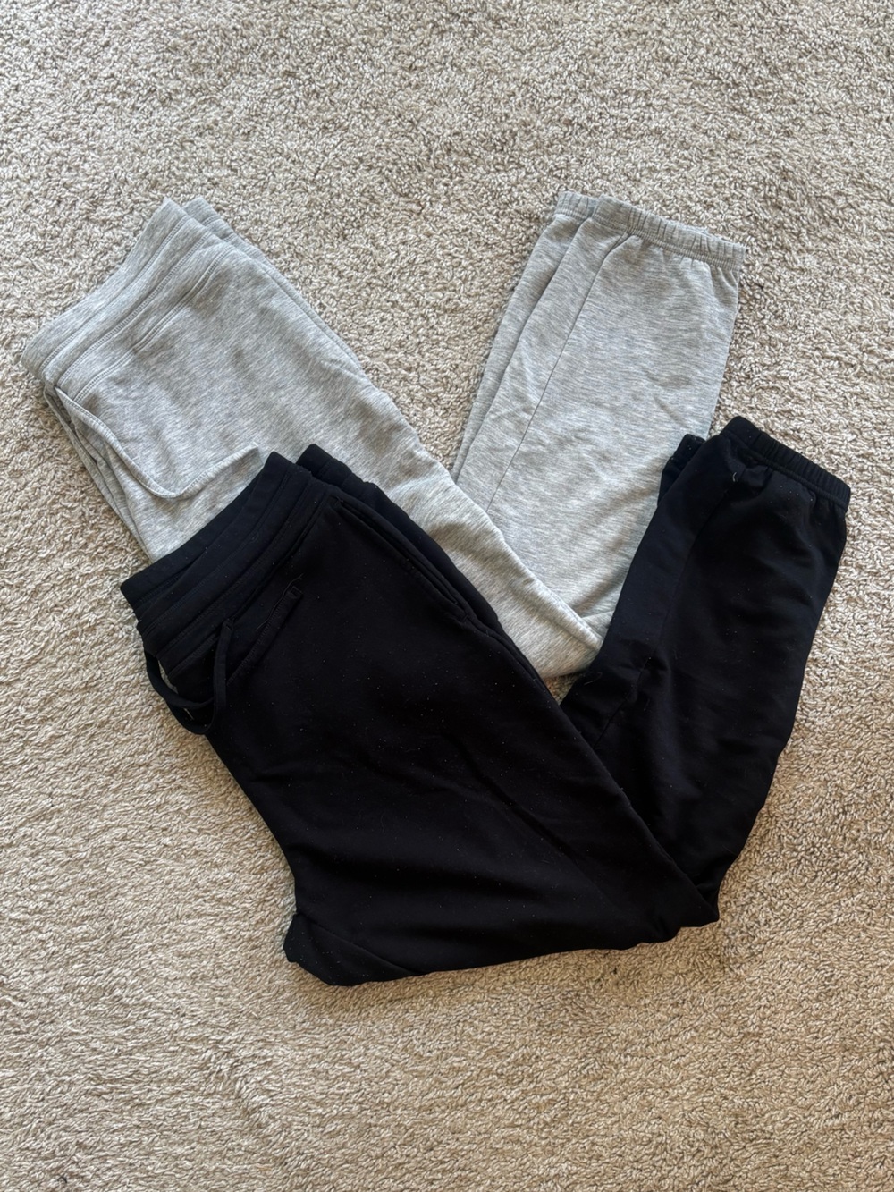 32 Degrees Cool Black & Light Gray Sweatpants Set